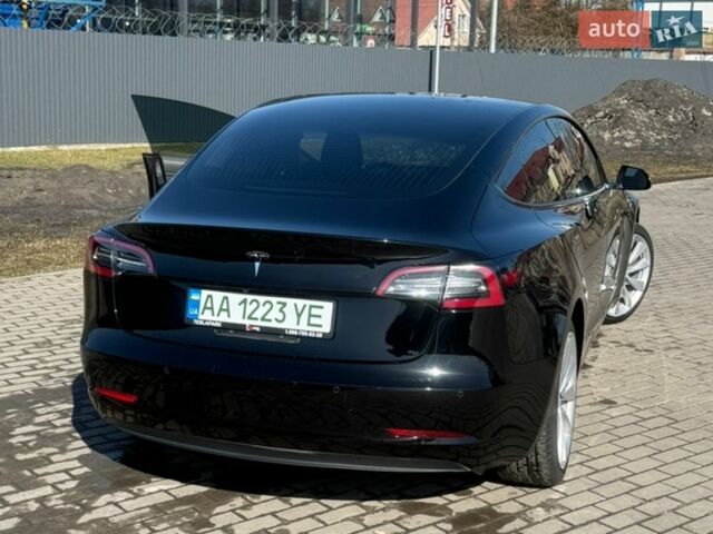 Черный Тесла Модель 3, объемом двигателя 0 л и пробегом 68 тыс. км за 16000 $, фото 4 на Automoto.ua