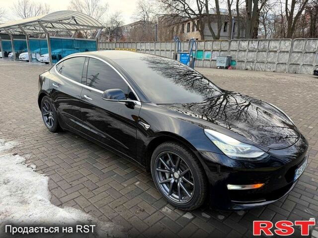 Черный Тесла Модель 3, объемом двигателя 0.26 л и пробегом 0 тыс. км за 14500 $, фото 6 на Automoto.ua