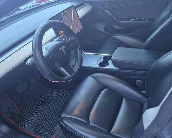 Чорний Тесла Модель 3, об'ємом двигуна 0 л та пробігом 150 тис. км за 15900 $, фото 6 на Automoto.ua