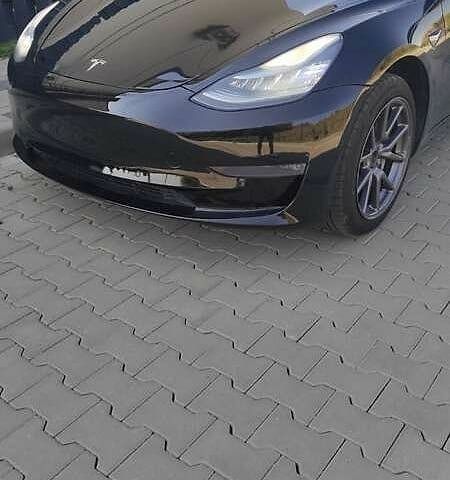 Черный Тесла Модель 3, объемом двигателя 0 л и пробегом 170 тыс. км за 10600 $, фото 4 на Automoto.ua