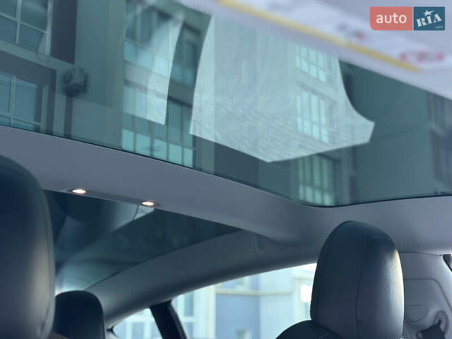 Черный Тесла Модель 3, объемом двигателя 0 л и пробегом 121 тыс. км за 19400 $, фото 67 на Automoto.ua