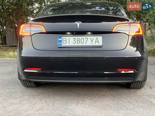 Чорний Тесла Модель 3, об'ємом двигуна 0 л та пробігом 157 тис. км за 18500 $, фото 42 на Automoto.ua