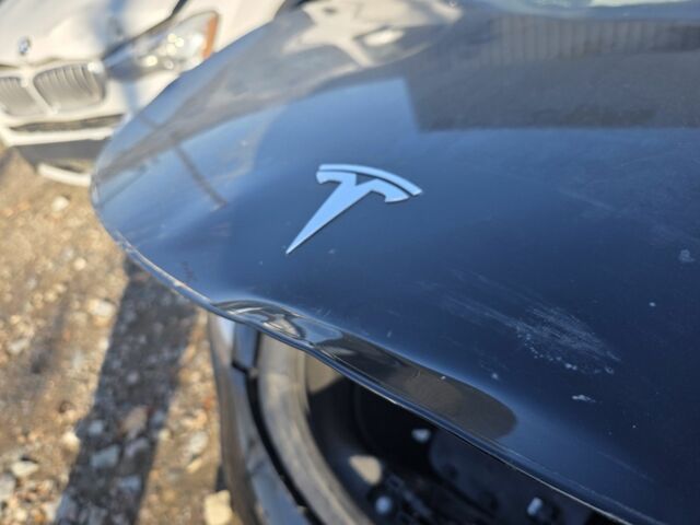 Чорний Тесла Модель 3, об'ємом двигуна 0 л та пробігом 140 тис. км за 11600 $, фото 1 на Automoto.ua
