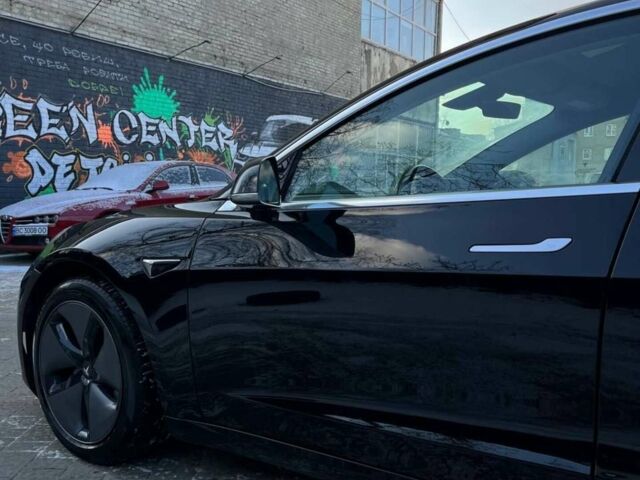 Чорний Тесла Модель 3, об'ємом двигуна 0 л та пробігом 300 тис. км за 15000 $, фото 2 на Automoto.ua