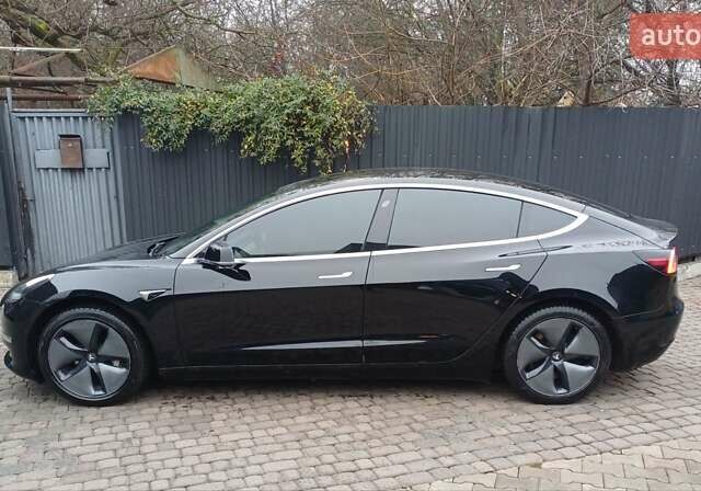 Черный Тесла Модель 3, объемом двигателя 0 л и пробегом 179 тыс. км за 17500 $, фото 3 на Automoto.ua