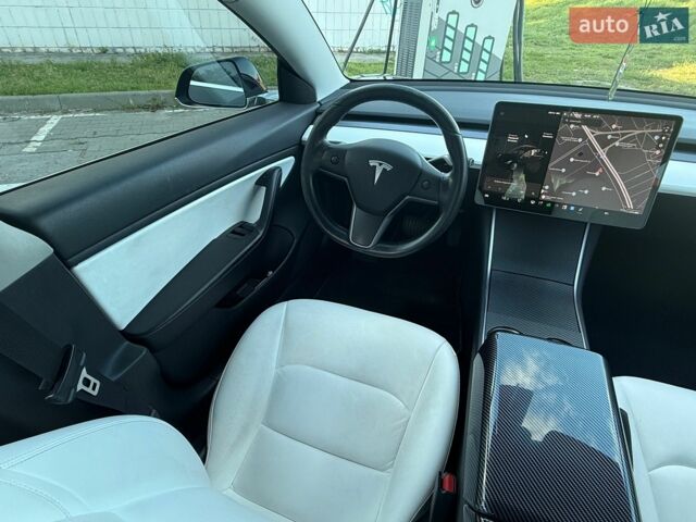 Черный Тесла Модель 3, объемом двигателя 0 л и пробегом 118 тыс. км за 15500 $, фото 23 на Automoto.ua