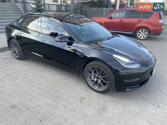 Тесла Модель 3 2019 у Львові на Automoto.ua Чорний Тесла Модель 3, об'ємом двигуна 0 л та пробігом 107 тис. км за 23900 $, фото 6 на Automoto.ua