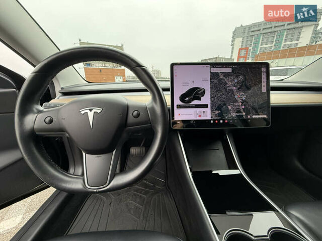 Чорний Тесла Модель 3, об'ємом двигуна 0 л та пробігом 124 тис. км за 15300 $, фото 19 на Automoto.ua