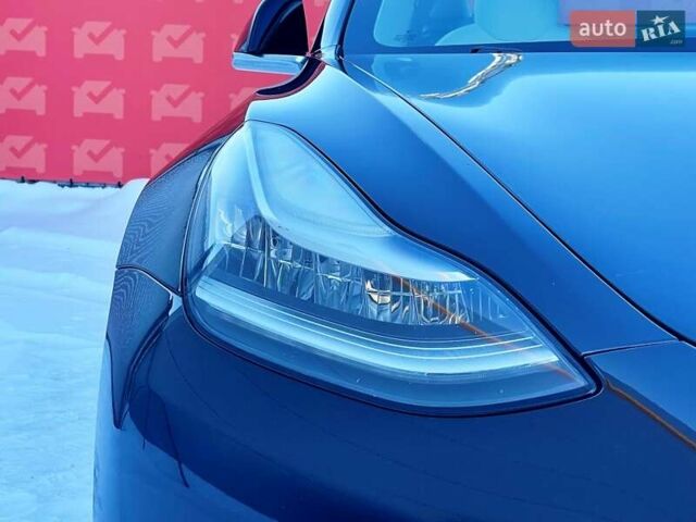 Черный Тесла Модель 3, объемом двигателя 0 л и пробегом 80 тыс. км за 19000 $, фото 6 на Automoto.ua