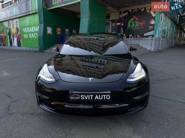 Чорний Тесла Модель 3, об'ємом двигуна 0 л та пробігом 150 тис. км за 13300 $, фото 6 на Automoto.ua