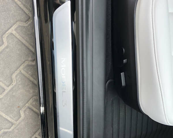 Чорний Тесла Модель 3, об'ємом двигуна 0 л та пробігом 109 тис. км за 21000 $, фото 29 на Automoto.ua