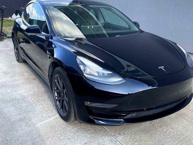 Чорний Тесла Модель 3, об'ємом двигуна 0.23 л та пробігом 0 тис. км за 16500 $, фото 1 на Automoto.ua