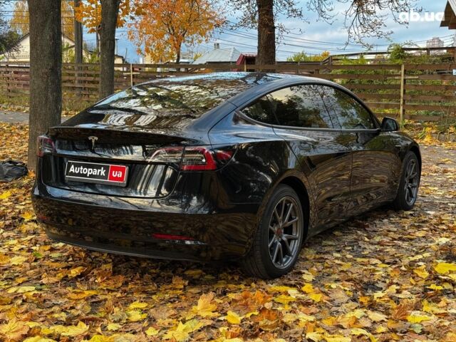Черный Тесла Модель 3, объемом двигателя 0 л и пробегом 65 тыс. км за 25390 $, фото 6 на Automoto.ua