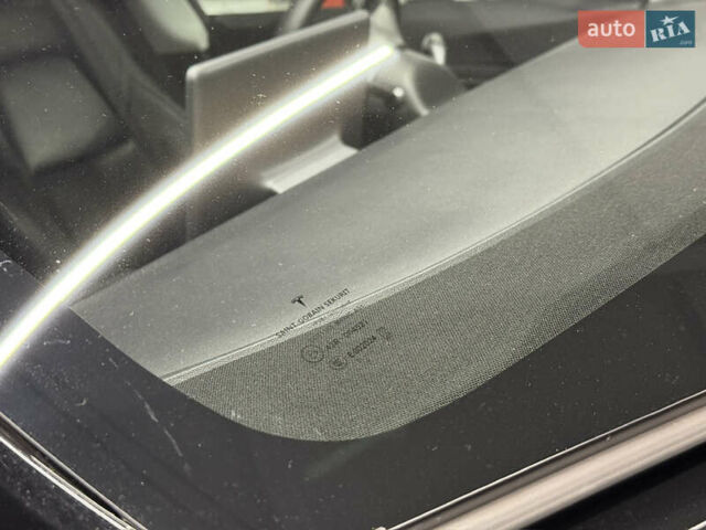 Черный Тесла Модель 3, объемом двигателя 0 л и пробегом 209 тыс. км за 17900 $, фото 17 на Automoto.ua