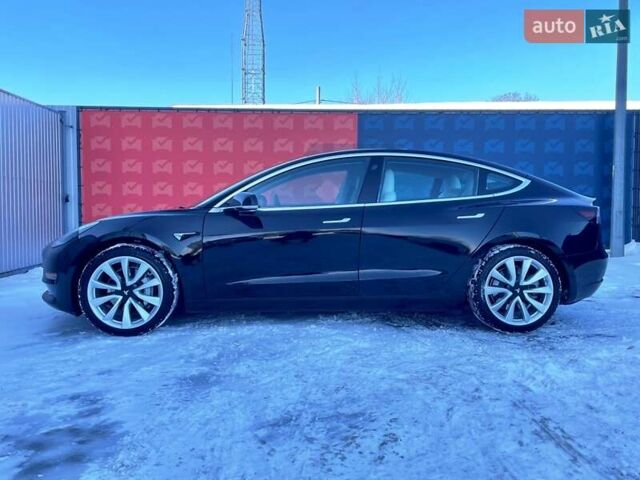 Черный Тесла Модель 3, объемом двигателя 0 л и пробегом 80 тыс. км за 19000 $, фото 12 на Automoto.ua