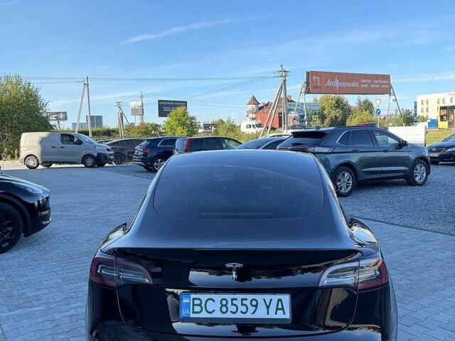 Чорний Тесла Модель 3, об'ємом двигуна 0 л та пробігом 144 тис. км за 14800 $, фото 8 на Automoto.ua
