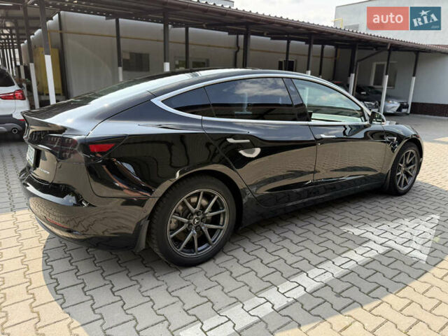 Черный Тесла Модель 3, объемом двигателя 0 л и пробегом 135 тыс. км за 15900 $, фото 5 на Automoto.ua
