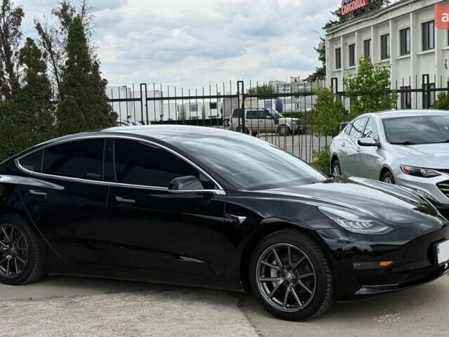 Черный Тесла Модель 3, объемом двигателя 0 л и пробегом 162 тыс. км за 16499 $, фото 5 на Automoto.ua