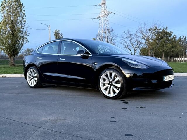 Чорний Тесла Модель 3, об'ємом двигуна 0 л та пробігом 128 тис. км за 372 $, фото 15 на Automoto.ua
