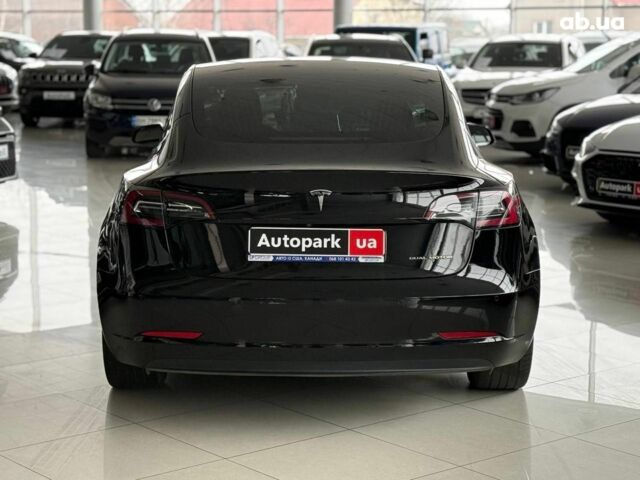 Черный Тесла Модель 3, объемом двигателя 0 л и пробегом 120 тыс. км за 16940 $, фото 2 на Automoto.ua