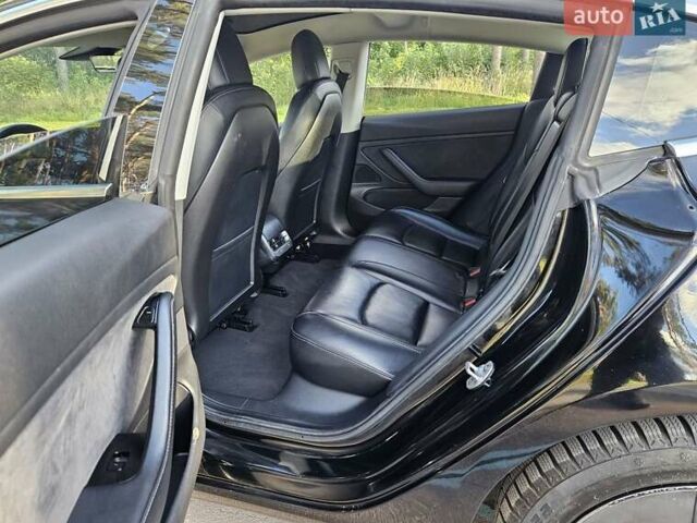 Чорний Тесла Модель 3, об'ємом двигуна 0 л та пробігом 147 тис. км за 16750 $, фото 18 на Automoto.ua