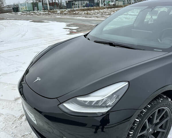 Чорний Тесла Модель 3, об'ємом двигуна 0 л та пробігом 74 тис. км за 19200 $, фото 27 на Automoto.ua