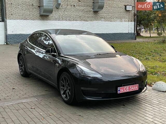 Чорний Тесла Модель 3, об'ємом двигуна 0 л та пробігом 105 тис. км за 14700 $, фото 12 на Automoto.ua
