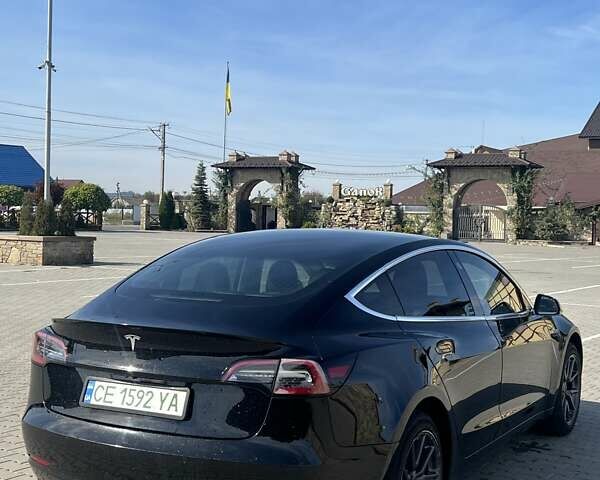 Черный Тесла Модель 3, объемом двигателя 0 л и пробегом 130 тыс. км за 14999 $, фото 4 на Automoto.ua