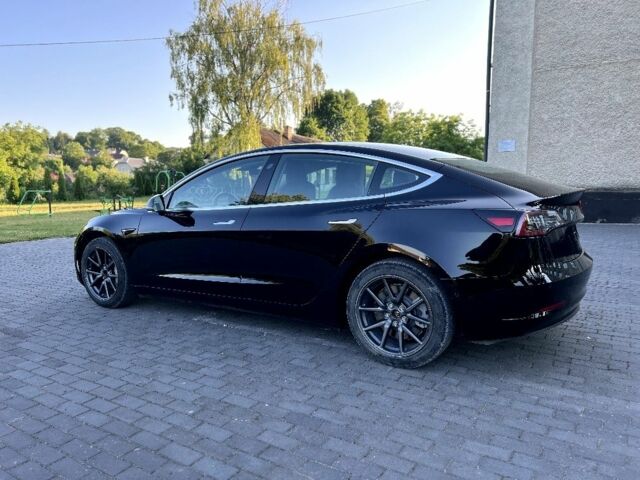 Черный Тесла Модель 3, объемом двигателя 0 л и пробегом 92 тыс. км за 15200 $, фото 5 на Automoto.ua