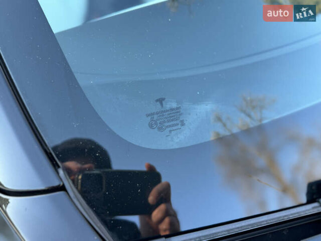 Чорний Тесла Модель 3, об'ємом двигуна 0 л та пробігом 95 тис. км за 18000 $, фото 7 на Automoto.ua