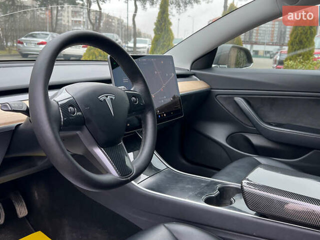 Черный Тесла Модель 3, объемом двигателя 0 л и пробегом 183 тыс. км за 17999 $, фото 9 на Automoto.ua