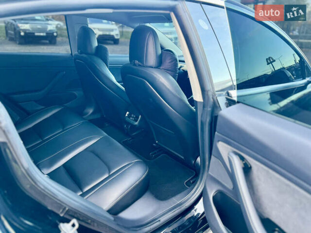 Черный Тесла Модель 3, объемом двигателя 0 л и пробегом 202 тыс. км за 13200 $, фото 17 на Automoto.ua