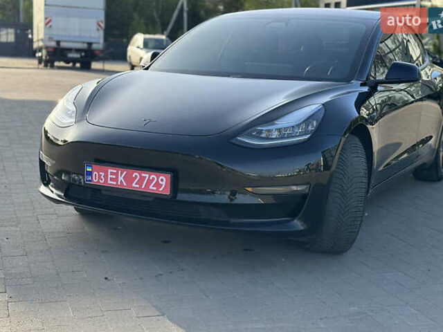 Черный Тесла Модель 3, объемом двигателя 0 л и пробегом 69 тыс. км за 15100 $, фото 3 на Automoto.ua