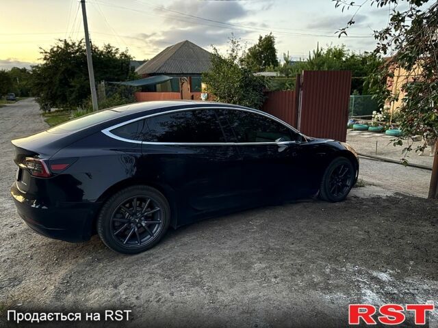 Черный Тесла Модель 3, объемом двигателя 0 л и пробегом 119 тыс. км за 21500 $, фото 1 на Automoto.ua