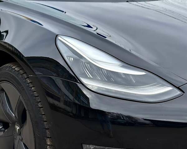 Черный Тесла Модель 3, объемом двигателя 0 л и пробегом 193 тыс. км за 27000 $, фото 21 на Automoto.ua