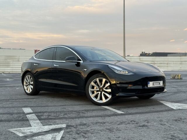 Черный Тесла Модель 3, объемом двигателя 0 л и пробегом 96 тыс. км за 17000 $, фото 4 на Automoto.ua