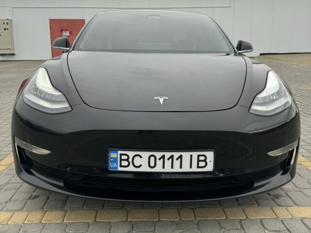 Черный Тесла Модель 3, объемом двигателя 0 л и пробегом 47 тыс. км за 18000 $, фото 1 на Automoto.ua