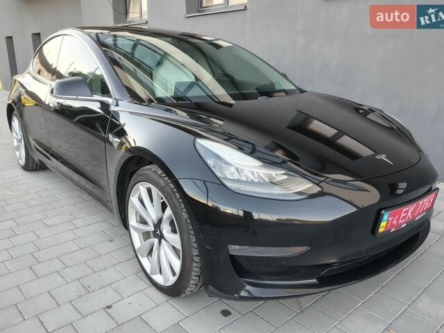 Чорний Тесла Модель 3, об'ємом двигуна 0 л та пробігом 150 тис. км за 16500 $, фото 1 на Automoto.ua