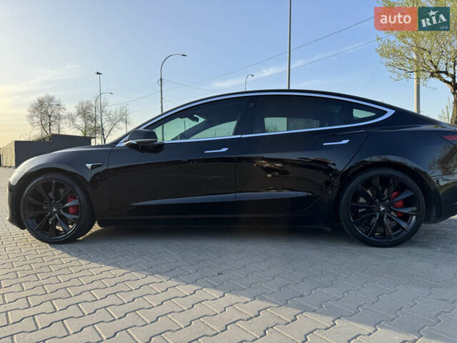 Чорний Тесла Модель 3, об'ємом двигуна 0 л та пробігом 127 тис. км за 18500 $, фото 3 на Automoto.ua