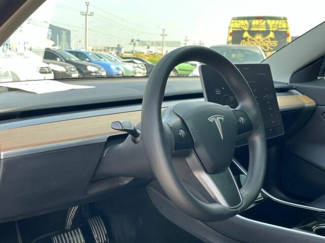 Чорний Тесла Модель 3, об'ємом двигуна 0 л та пробігом 90 тис. км за 17790 $, фото 17 на Automoto.ua