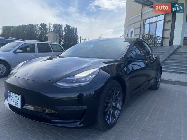 Тесла Модель 3 2019 у Львові на Automoto.ua Чорний Тесла Модель 3, об'ємом двигуна 0 л та пробігом 107 тис. км за 23900 $, фото 26 на Automoto.ua