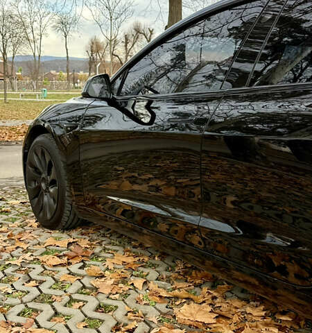 Чорний Тесла Модель 3, об'ємом двигуна 0 л та пробігом 94 тис. км за 15900 $, фото 14 на Automoto.ua