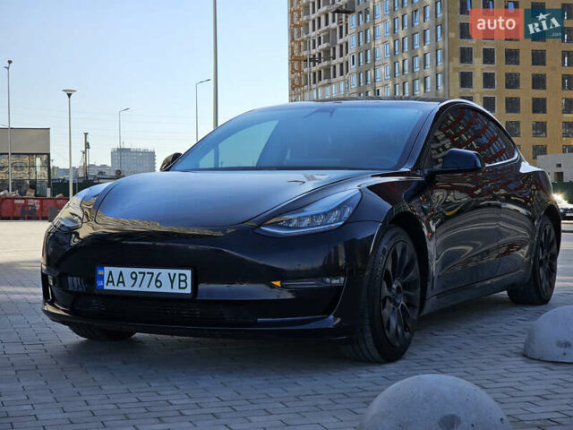Чорний Тесла Модель 3, об'ємом двигуна 0 л та пробігом 72 тис. км за 16900 $, фото 8 на Automoto.ua