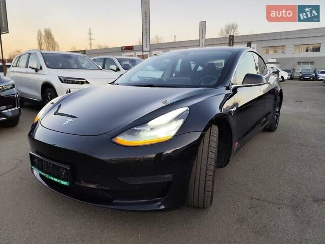 Черный Тесла Модель 3, объемом двигателя 0 л и пробегом 120 тыс. км за 18888 $, фото 10 на Automoto.ua