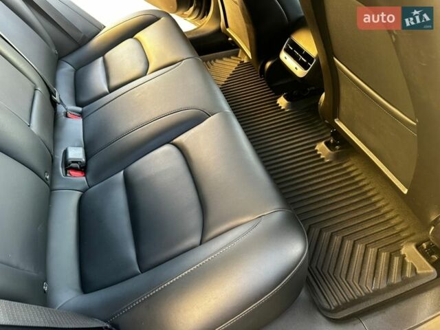 Черный Тесла Модель 3, объемом двигателя 0 л и пробегом 86 тыс. км за 15900 $, фото 30 на Automoto.ua