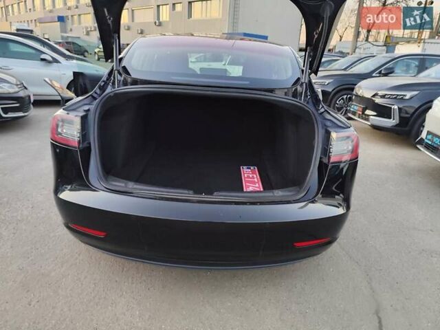 Черный Тесла Модель 3, объемом двигателя 0 л и пробегом 120 тыс. км за 18888 $, фото 18 на Automoto.ua