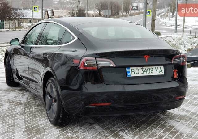 Черный Тесла Модель 3, объемом двигателя 0 л и пробегом 81 тыс. км за 17000 $, фото 11 на Automoto.ua