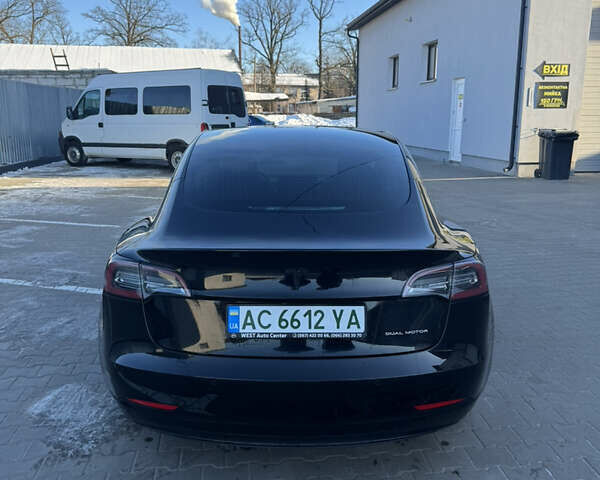 Чорний Тесла Модель 3, об'ємом двигуна 0 л та пробігом 98 тис. км за 17500 $, фото 5 на Automoto.ua