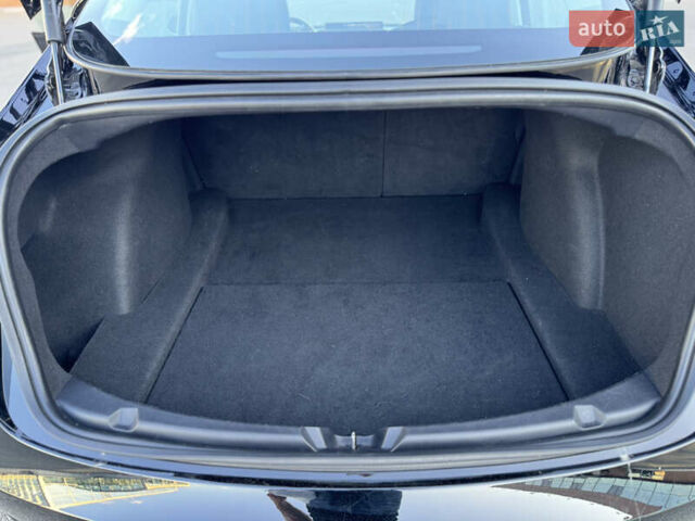 Тесла Модель 3 2019 у Києві на Automoto.ua Чорний Тесла Модель 3, об'ємом двигуна 0 л та пробігом 170 тис. км за 19900 $, фото 14 на Automoto.ua