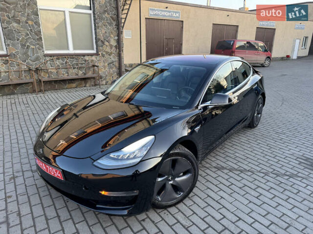 Черный Тесла Модель 3, объемом двигателя 0 л и пробегом 269 тыс. км за 12600 $, фото 1 на Automoto.ua
